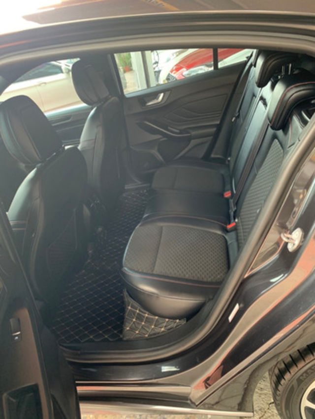 FORD福特 FOCUS ST  第9張相片