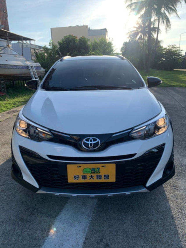 TOYOTA豐田 YARIS CROSSOVE  第1張相片