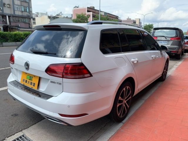 VOLKSWAGEN福斯 GOLF VARIANT  第2張相片