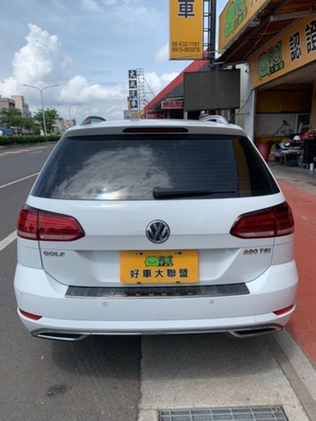 VOLKSWAGEN福斯 GOLF VARIANT  第4張相片