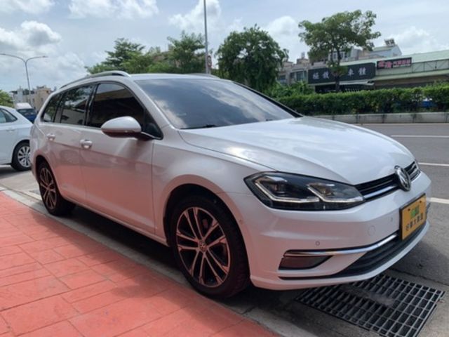 VOLKSWAGEN福斯 GOLF VARIANT  第11張相片