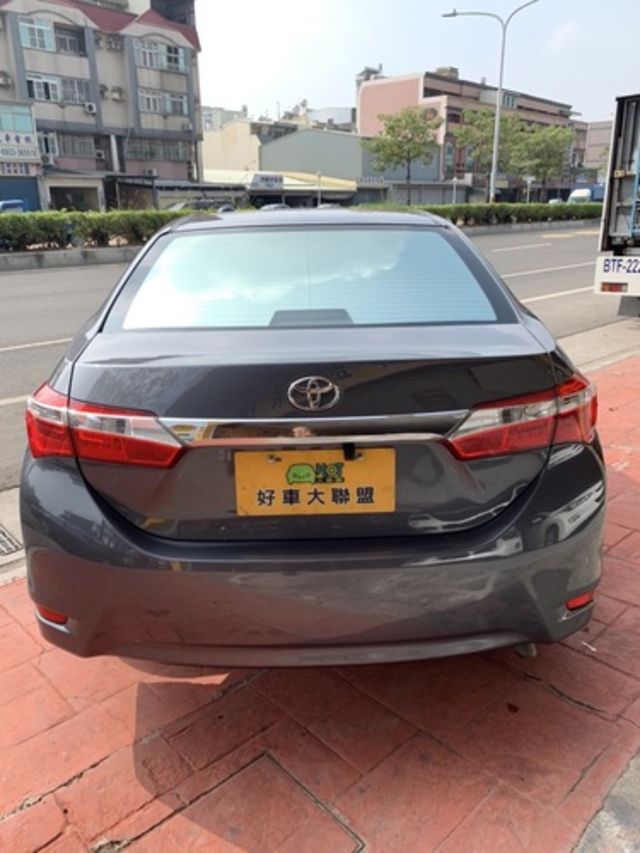 TOYOTA豐田 ALTIS  第4張相片