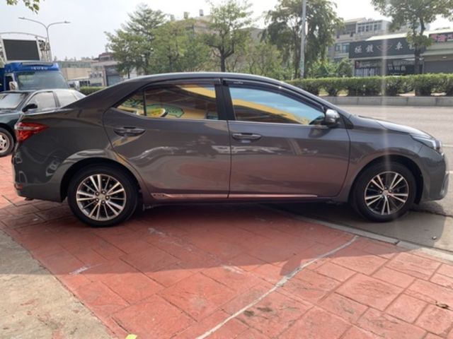 TOYOTA豐田 ALTIS  第9張相片