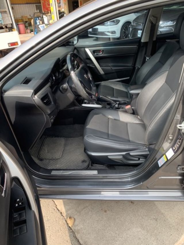 TOYOTA豐田 ALTIS  第11張相片