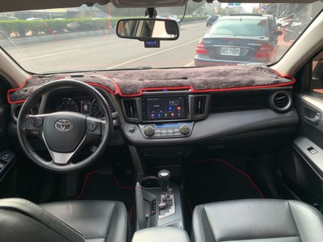 TOYOTA豐田 RAV4  第5張相片