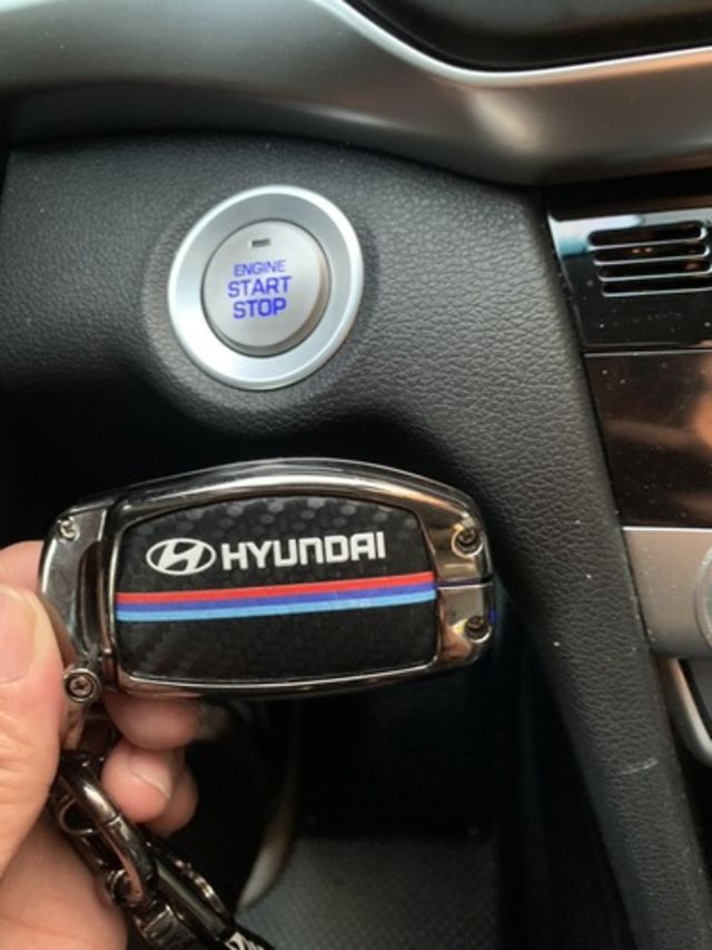 HYUNDAI現代 ELANTRA  第14張相片