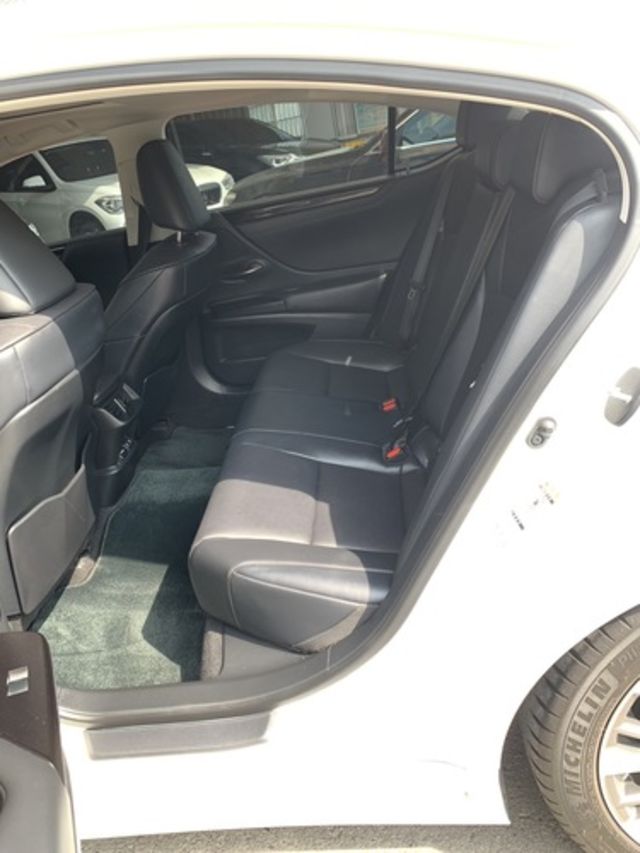 LEXUS凌志 ES250  第12張相片