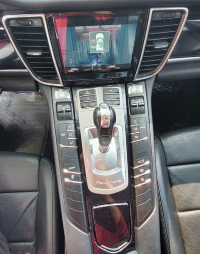 PORSCHE保時捷 PANAMERA  第11張相片