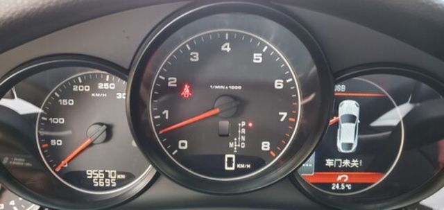 PORSCHE保時捷 PANAMERA  第19張相片