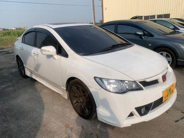 HONDA本田 CIVIC  第8張相片