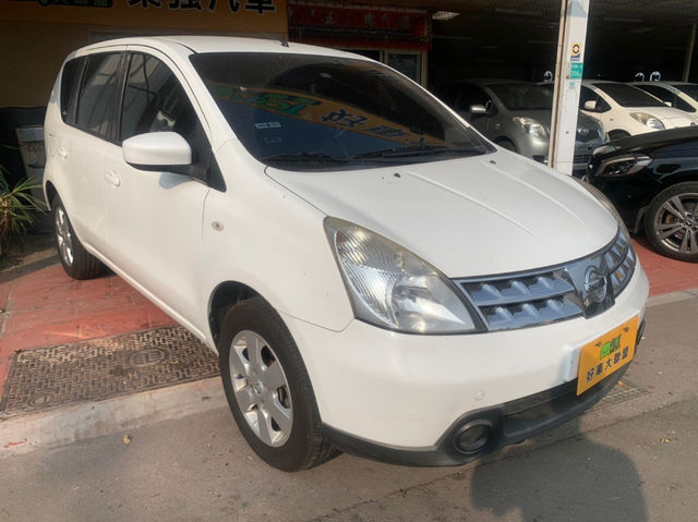 NISSAN日產 LIVINA  第7張相片