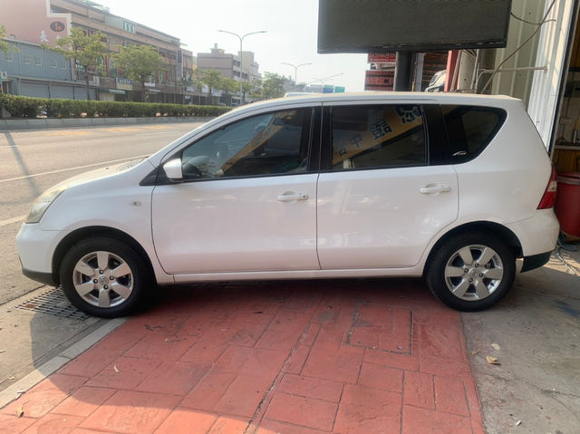 NISSAN日產 LIVINA  第8張相片
