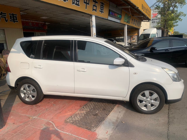 NISSAN日產 LIVINA  第9張相片