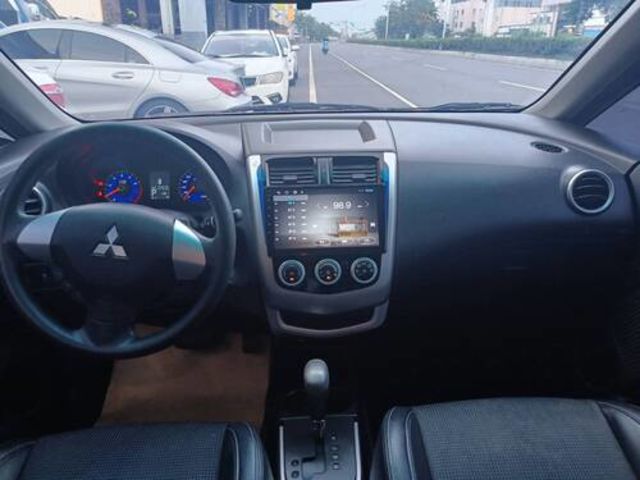 MITSUBISHI三菱 COLT PLUS  第5張相片