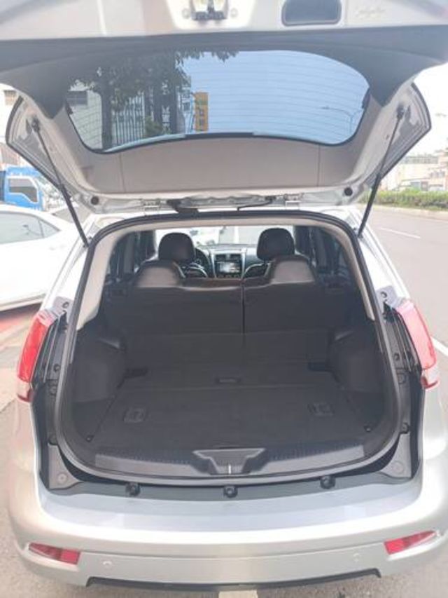 MITSUBISHI三菱 COLT PLUS  第13張相片