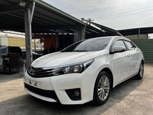 TOYOTA豐田 ALTIS  第1張相片