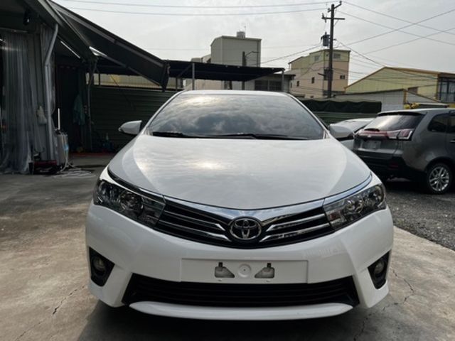 TOYOTA豐田 ALTIS  第3張相片