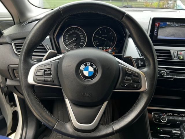 BMW寶馬 218D  第9張相片