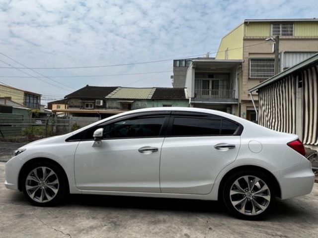 HONDA本田 CIVIC  第3張相片