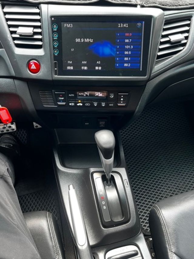 HONDA本田 CIVIC  第6張相片