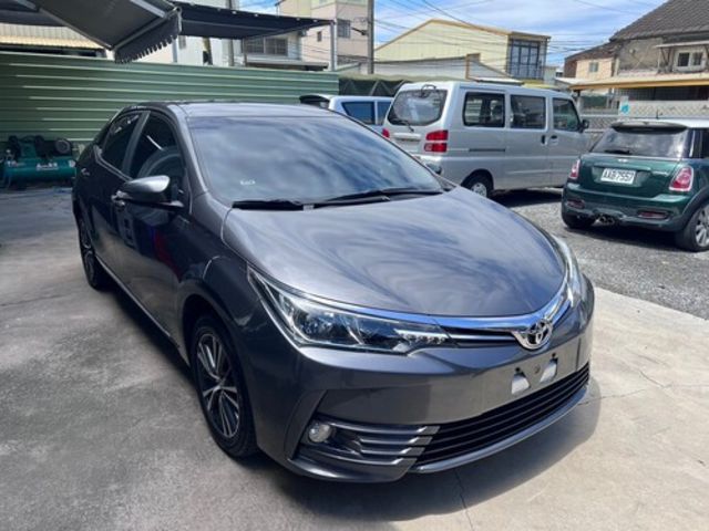 TOYOTA豐田 ALTIS  第3張相片