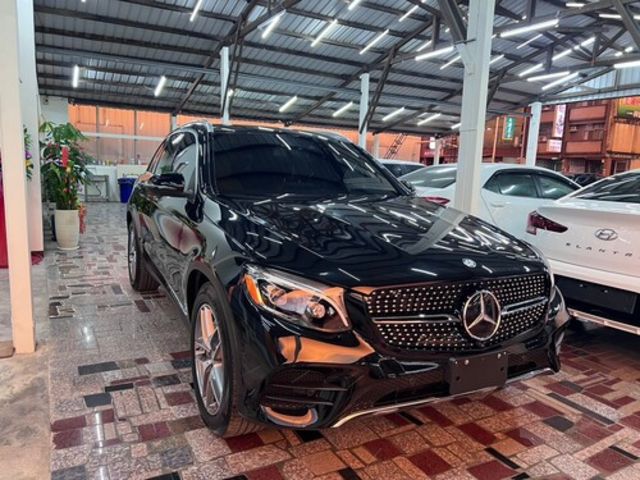 M-BENZ賓士 GLC300  第3張相片