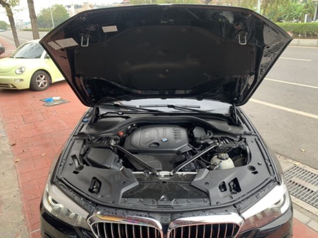 BMW寶馬 520D  第6張相片