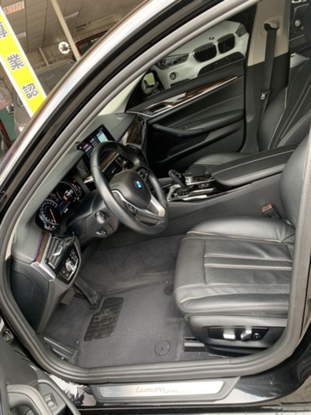 BMW寶馬 520D  第12張相片