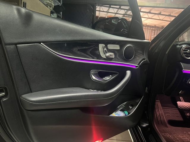 M-BENZ賓士 E200  第5張相片
