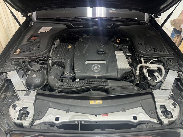 M-BENZ賓士 E200  第7張相片
