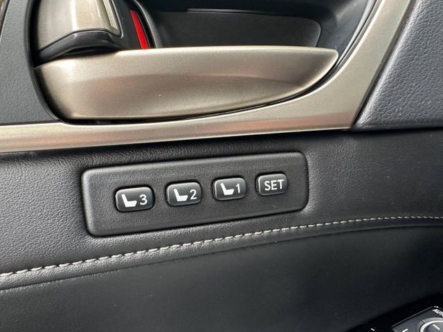 2012年LEXUS 2.5 GS250 HID頭燈 / 定速 / 通風座椅 / 雙前電動椅 / I-KEY /  第10張相片