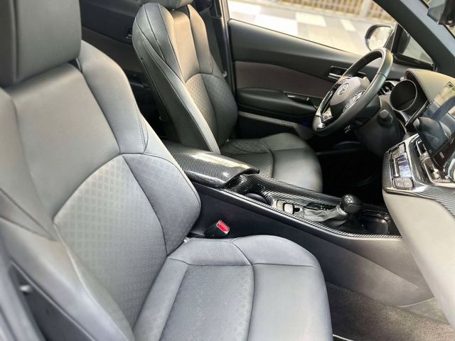 2021年TOYOTA 1.2 CHR 僅跑3萬公里 / 原版件 / LED頭燈 / 環景  / 跟車 / 盲點  第7張相片