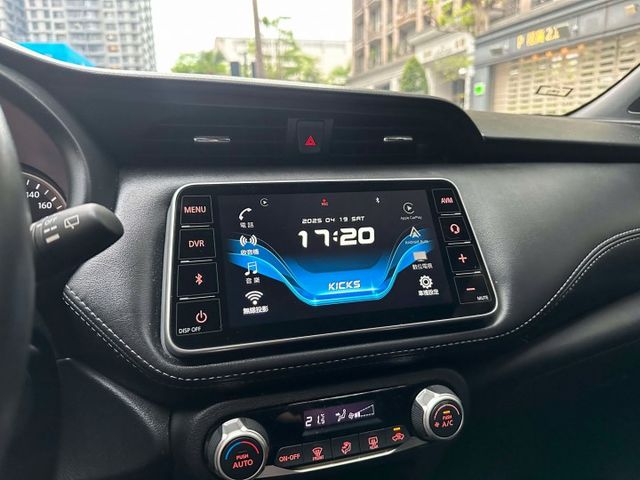 2020年NISSAN 1.5 KICKS 僅跑2.8萬公里 / 原版件 / 全原廠保養 / 環景影像 / LED頭燈  第10張相片
