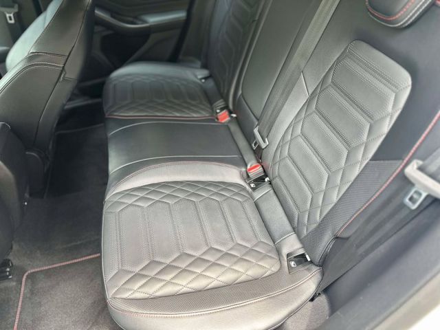 2024年FORD 1.5 FOCUS WAGON Vignale 僅跑1萬公里 / 原廠保固中 / 原版件  第7張相片
