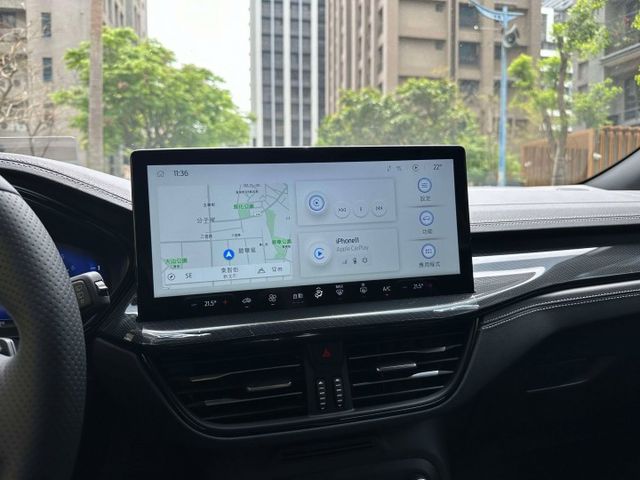 2024年FORD 1.5 FOCUS WAGON Vignale 僅跑1萬公里 / 原廠保固中 / 原版件  第9張相片