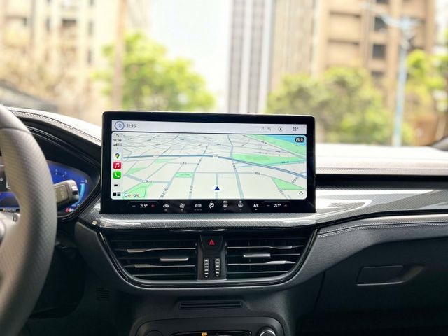 2024年FORD 1.5 FOCUS WAGON Vignale 僅跑1萬公里 / 原廠保固中 / 原版件  第10張相片