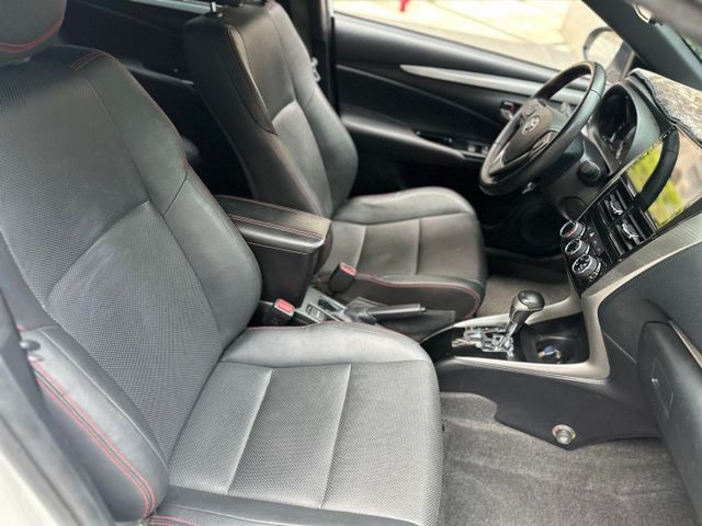 2019年TOYOTA 1.5 YARIS S版 僅跑5.9萬公里 / 原版件 / 七安 / 循跡 / I-KEY /  第7張相片