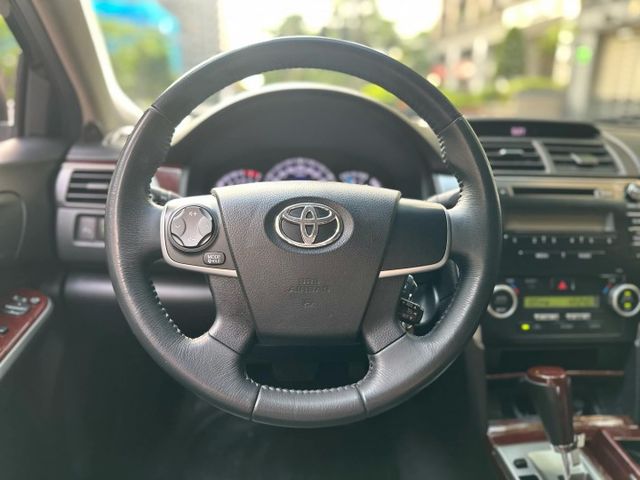2011年TOYOTA 2.5 CAMRY 僅跑13.5萬公里 / 原版件 / 定速 / 雙驅恆溫 /  第9張相片