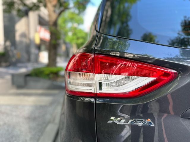 2016年FORD 1.5 KUGA 僅跑12萬公里 / 全原廠保養 / 原版件 / 恆溫 /  第14張相片