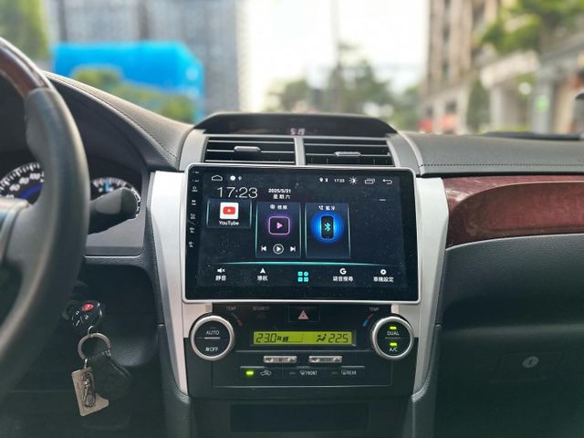 2012年TOYOTA 2.5 CAMRY  僅跑7萬公里 / 一手車 / 定速 / 安卓機  第10張相片