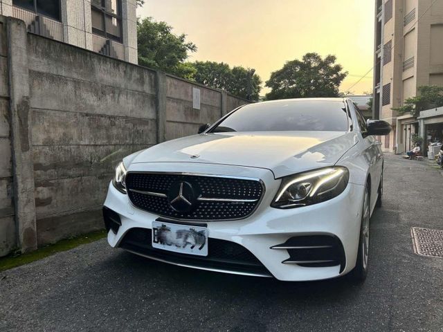 2017年M.BENZ E43 4MATIC  總代理 / 僅跑6.4萬公里 / 原版件 /  第1張相片