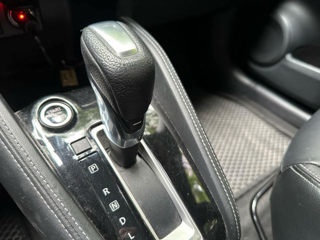 2019年NISSAN 1.5 KICKS 僅跑8.7萬公里 / 原版件 / 盲點 / 環景影像 / LED頭燈  第13張相片