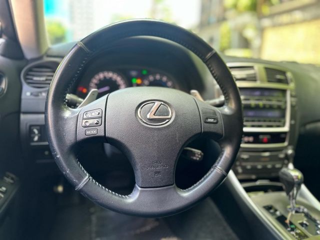 2007年LEXUS 2.5 IS250  I-KEY / 天窗 / 恆溫 / 進口代步車  第9張相片
