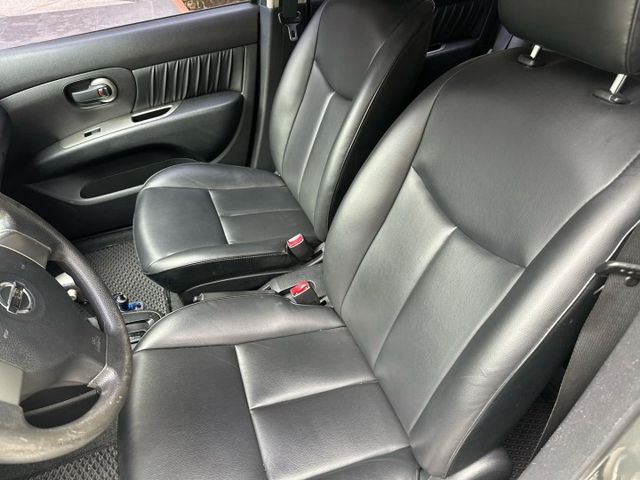 2011年NISSAN 1.6 LIVINA 僅跑16萬公里 / 恆溫 / 一手車 / 便宜代步車  第6張相片