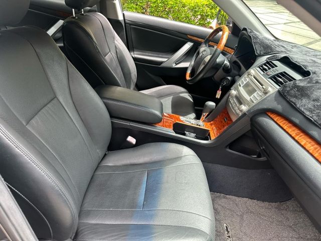 2010年TOYOTA 2.0 CAMRY 僅跑6.8萬公里 / 一手車 / 全原廠保養 / HID頭燈 /  第7張相片