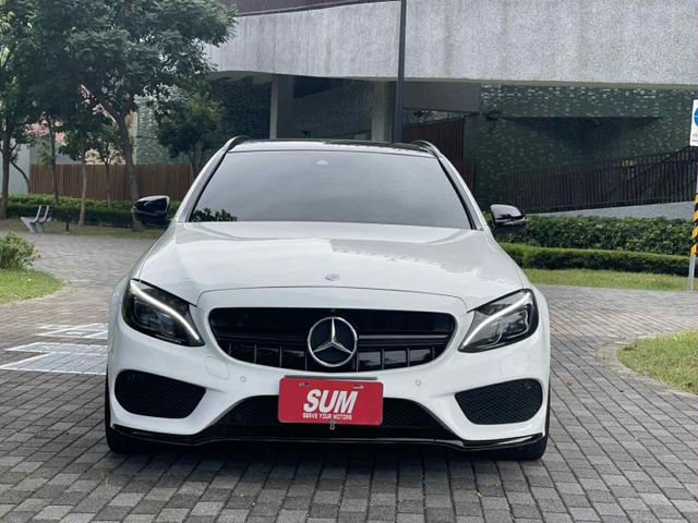 2017年BENZ 3.0 AMG C43 Estate 旅行車 總代理 僅跑7.3萬公里  第2張相片