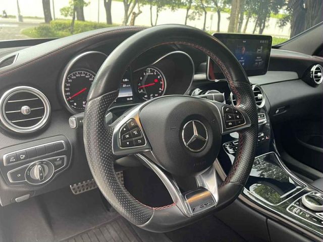 2017年BENZ 3.0 AMG C43 Estate 旅行車 總代理 僅跑7.3萬公里  第8張相片