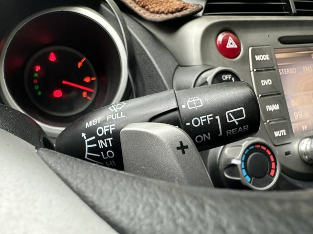 2011年HONDA 1.5 FIT VTI-S 僅跑12萬公里 / 原版件 /  優質代步車 / 換檔撥片  第12張相片