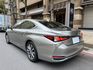 2020年 LEXUS ES200 2.0 豪華中大型房車 只跑 5.7萬公里，里程漂亮，原版件保證  第6張縮圖