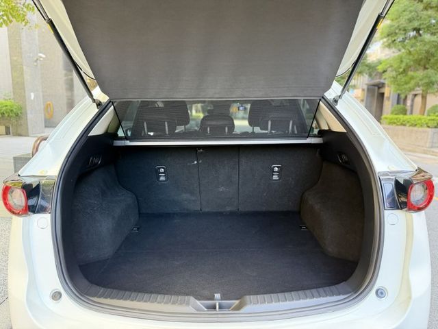 2017年MAZDA 2.0 CX-5 原版件 / 全原廠保養 / 車道偏移 / 抬頭顯示 / 盲點  第9張相片